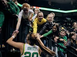 Hello oregon youth basketball parents and guardians we hope to be able to provide some type of basketball opportunities in 2021. The Best College Basketball Rivalry Right Now Is In Oregon The New York Times