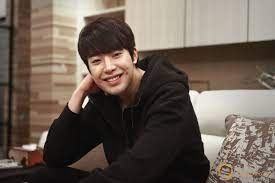 roommate park min woo reveals his thoughts on his personality and best assets source soompi