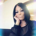 Catina Carpenter's Instagram, Twitter & Facebook