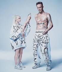 Maybe you would like to learn more about one of these? Die Antwoord Biography Age Controversy Net Worth Youtube Songs Movies Partners Shina Wins