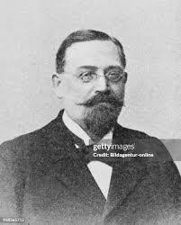 Albert Voss's Instagram, Twitter & Facebook