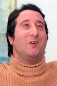 La Soldatessa alla visita militare (1977)