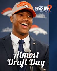 New #Broncos players have been given jersey numbers & some returning  players made changes to their numbers. More details: http://dbron.co/42x