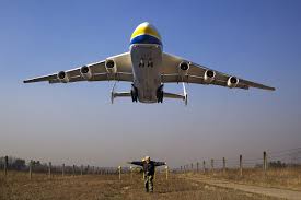 Schon bei den ersten schweren gefechten um den flughafen kiew hostomel (russisch: File Antonov An 225 Mriya On Finals At Gostomel Airport Jpeg Wikimedia Commons