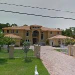 So when you walk in the door i wanted to make sure you're taken care of, he says in his exclusive video tour. Jason Derulo S House In Coconut Creek Fl Google Maps 2