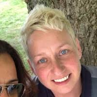 100+ "& Sergi" profiles