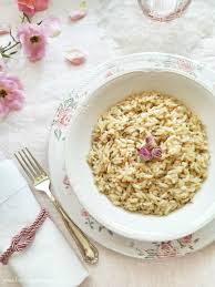 It is hardy to zone (uk) 4. Risotto Alla Rosa Damascena Briciole Di Sapori