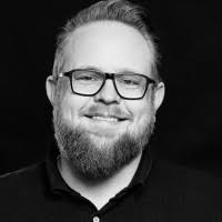 10+ "Michael Kroh" profiles