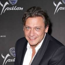 Badi was born in melun in the paris suburbs to a family of algerian origin. Sandra Zeitoun La Cherie De Tomer Sisley Regle Ses Comptes Avec Son Ex Le Producteur Valery Zeitoun Et Ca Fait Mal Gala