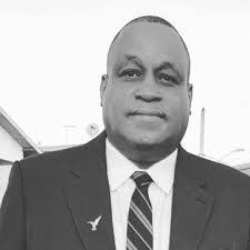 Kevan Gibbs's Instagram, Twitter & Facebook