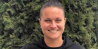Sherida spitse (netherlands) from a free kick with a right footed shot to the top left corner. Foto Zo Zien De Broer En Zus Van Sherida Spitse Eruit