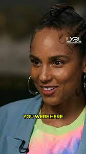 Farrah Mcdaniel's Instagram, Twitter & Facebook