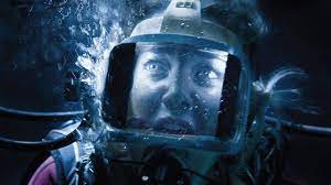 Rare is the shark movie that actually tries, and for that, 47 meters down: 47 Metri Recensione Del Film Di Johannes Roberts