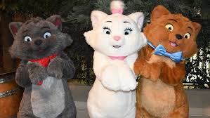 Disney Loves Jazz Character Montage Including Aristocats, Edgar, Oswald,  Ortensia+, Disneyland Paris