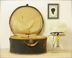 Antique Travel Hat Box Etsy Vintage Hat Boxes Travel Hat Hat Boxes
