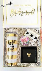 Looking For The Perfect Bridesmaid Proposal Box This One Is Premade And Gorgeous Bodas Y Eventos