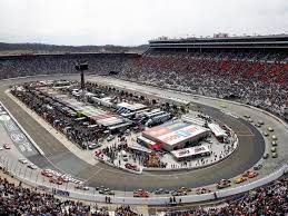 Based on what you discover about traction and drivers who are not experienced with that track or similar ones may have a hard time adjusting to slowing down more around the curves as needed in. Nascar Racetracks Best Racetracks In The Us Travel Channel Travel Channel