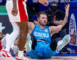 Luka Dončić is only hurting himself with all this complaining to the  referees - The Athletic