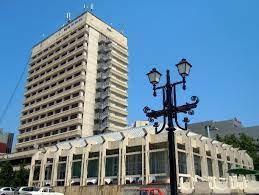 You can take advantage of free parking, along with an. Hotel Moldova Iasi
