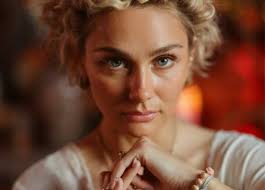 Clare Bowen