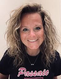 Lauren Benedetti's Instagram, Twitter & Facebook