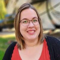 Jaclyn White's Instagram, Twitter & Facebook