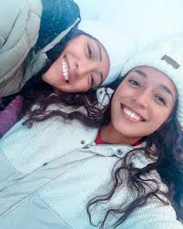 Jaylyn Porras's Instagram, Twitter & Facebook