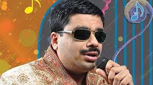 Kollam: Blind singer set for record show