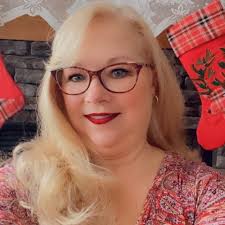 Regina Drum's Instagram, Twitter & Facebook