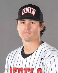 Bailey Seeger's Instagram, Twitter & Facebook