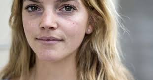 Gleason cuts and prints scenes of nature