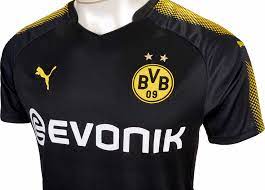 Made by puma, the new bvb top was officially unveiled on may 18, 2017, the same day that champions bayern released theirs. 2017 18 Puma Borussia Dortmund Away Jersey Soccerpro Com