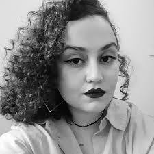 Leticia Bello's Instagram, Twitter & Facebook