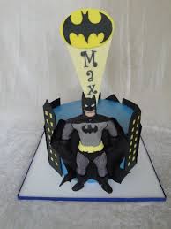 Batman Cake With Images Batman Cakes Childrens Birthday Cakes Boys Bday Cakes
