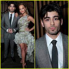 The bad blood singer uploaded an instagram video in which a bit of the track played over a sizzling montage of the fifty shades of grey sequel's . Zayn Malik Suits Up For Fifty Shades Premiere With Rita Ora Fifty Shades Darker Fifty Shades Of Grey Rita Ora Zayn Malik Just Jared