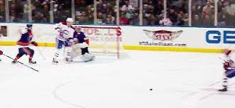 Bienvenido a nhl.com, el sitio oficial de la national hockey league. Nhl Hockey Gif Find On Gifer