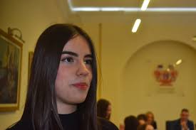 Ne jedno, dva svetska zlata iz fizike: U Kikindu iz Izmira donosi  gimnazijalka Milica Tomić • Gradski Online Kikinda