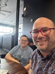 Dave Ghashghai's Instagram, Twitter & Facebook