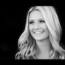 Lexi Wilkinson's Instagram, Twitter & Facebook