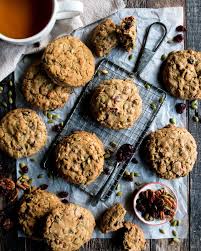 Brown Butter Harvest Cookies The Original Dish Recipe Food Cookie Recipes Chewy How Sweet Eats