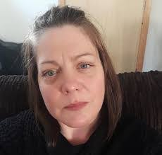 Leanne Chadwick's Instagram, Twitter & Facebook