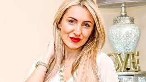 Katie Tierney's Instagram, Twitter & Facebook