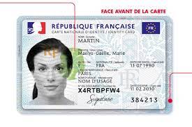 La perte ou le vol de sa carte d'identité peut avoir des conséquences graves pour la vie quotidienne des citoyens et favorise. Nouvelle Carte D Identite Elle Est Parfois Payante Voici Dans Quels Cas Actu