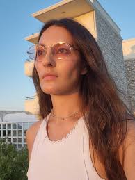 Clubland By The Sea Crowd Singing Performance with Billy Gillies