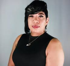 Single mother becomes financial educator