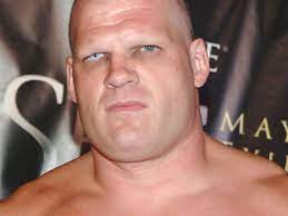 Jun 26, 2021 · kane glenn thomas jacobs birthdate: Wwe Legend Kane Ready To Quit The Ring After Announcing Shock Switch To Become Politician In Tennessee Mirror Online