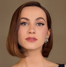 Maude Apatow's Instagram, Twitter & Facebook