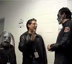 Jordison formó parte del grupo meat heafy, líder de la banda de heavy metal orlanda trivium, dijo que el difunto baterista cambió la percepción sobre la música heavy en el planeta. Como Un Nino Fanatico De Slipknot Se Convirtio En Su Actual Baterista