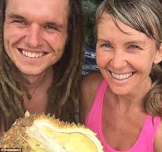 Record and instantly share video messages from your browser. Boyfriend Of Uk Youtuber Killed In Thailand Avoids Jail Express Digest