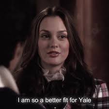 Mix of Rory Gilmore and Blair Waldorf